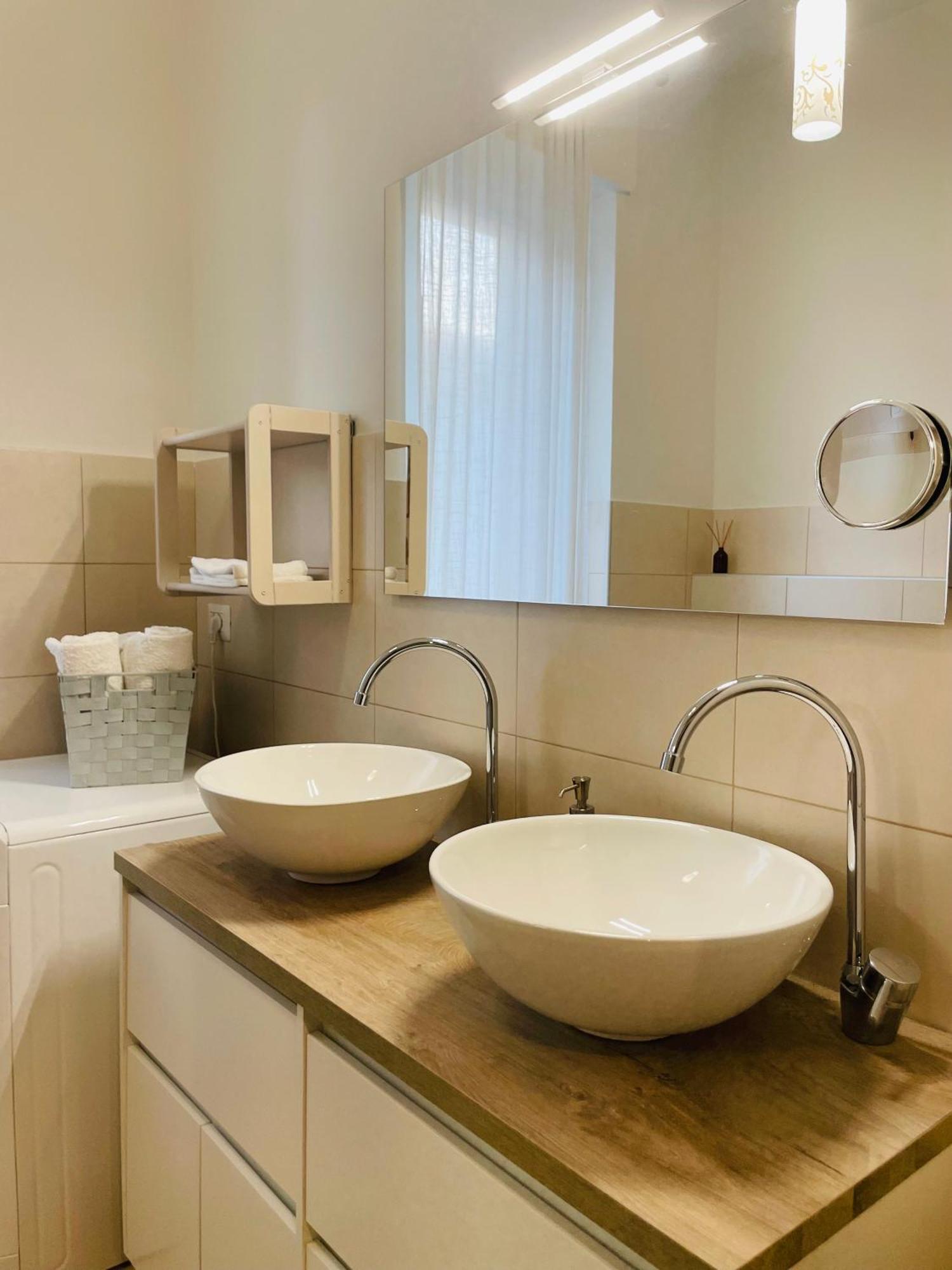 알바 Casa Piero, Relax E Piscina Privata Tra Le Colline Delle Langhe 빌라 외부 사진